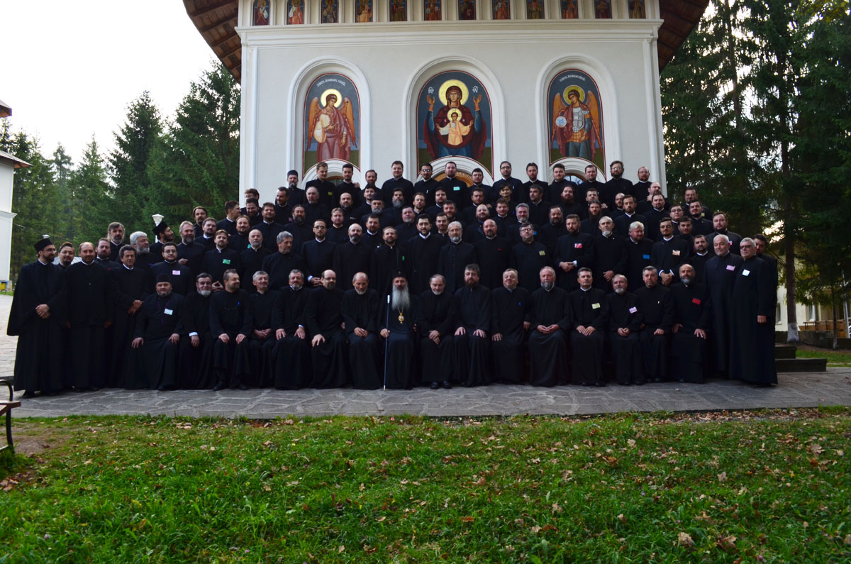 Preoţii Protopopiatului Piatra Neamţ, în conferinţă la Durău