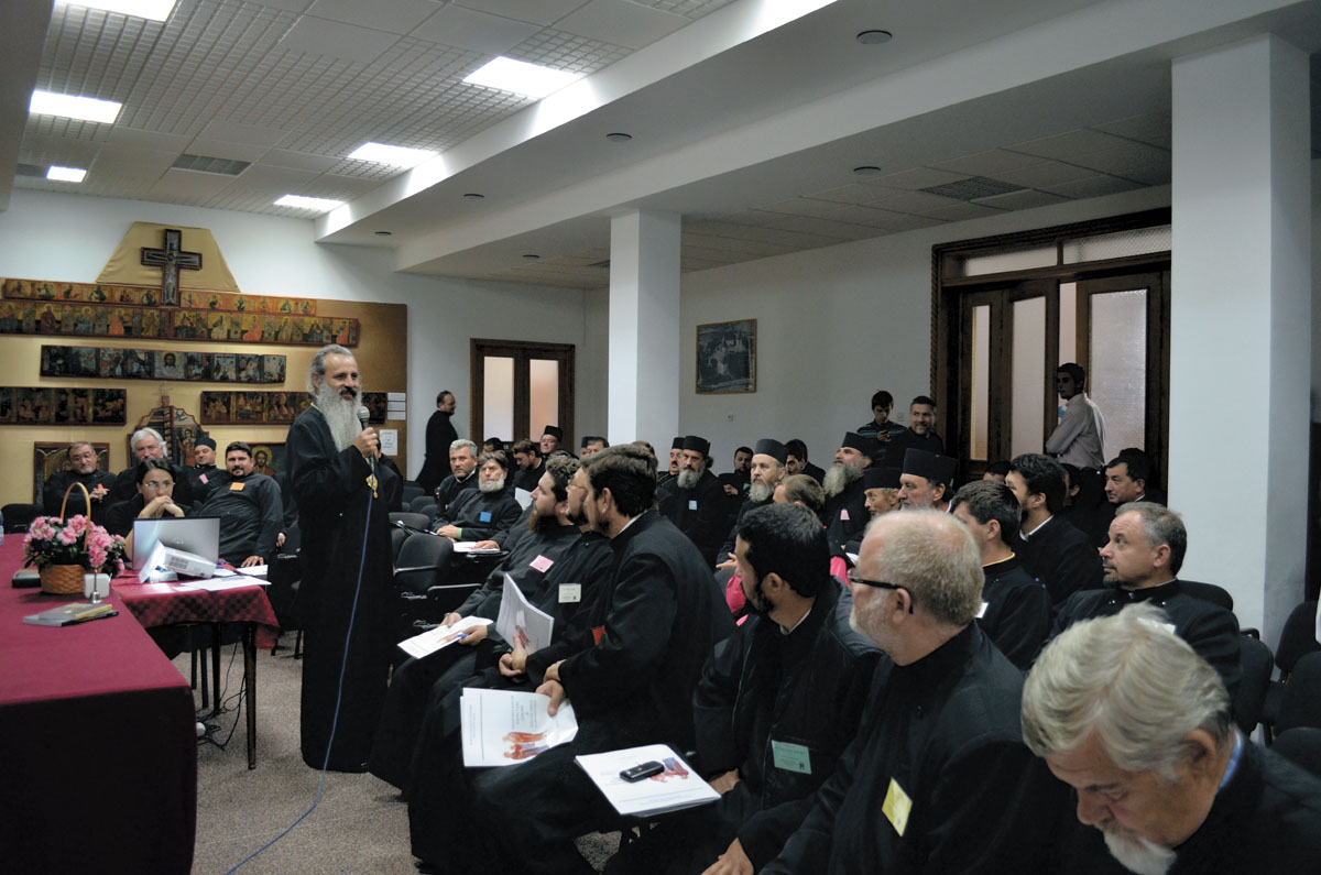 Preoţi din trei protopopiate ale Eparhiei Iaşilor, în conferinţă la Durău