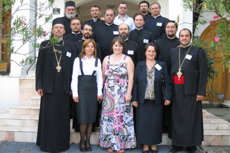 Sesiunea de formare a preoţilor din Protopopiatul Horezu în cadrul proiectului educaţional „Alege Şcoala!”