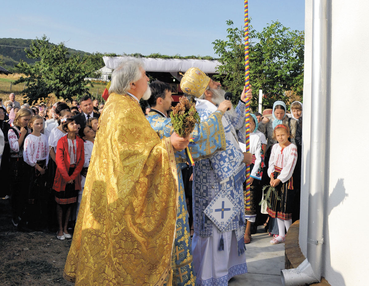 Noi porţi către ceruri în Mitropolia Moldovei şi Bucovinei