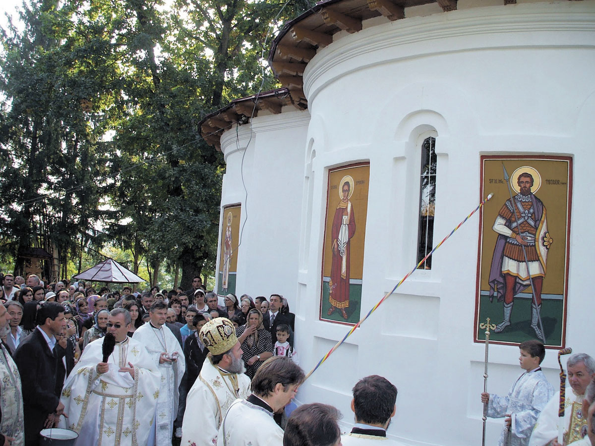Noi porţi către ceruri în Mitropolia Moldovei şi Bucovinei