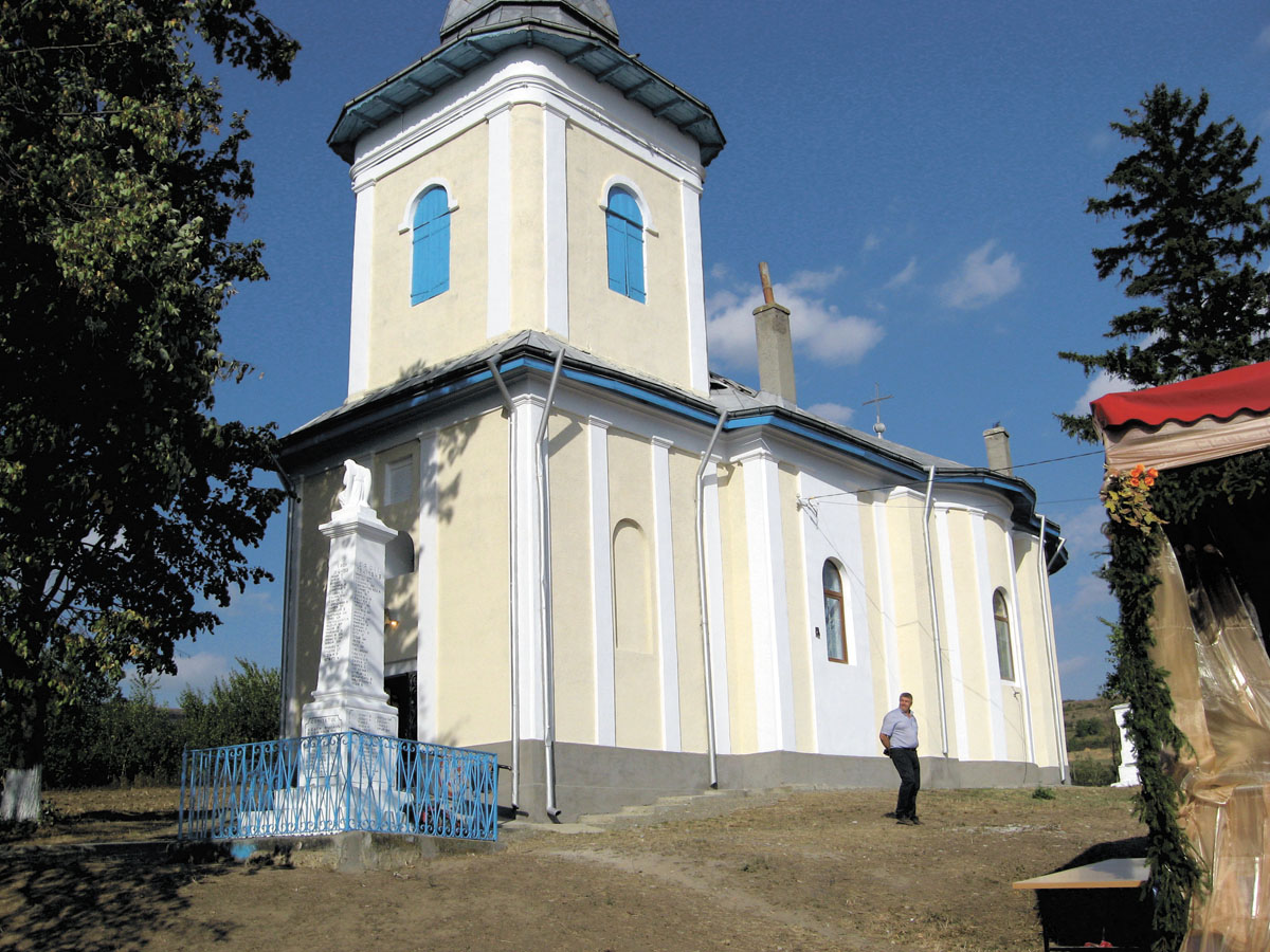 Noi porţi către ceruri în Mitropolia Moldovei şi Bucovinei