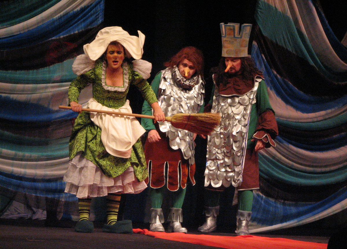 Festival internaţional de teatru pentru copii şi tineret Festival internaţional de teatru pentru copii şi tineret