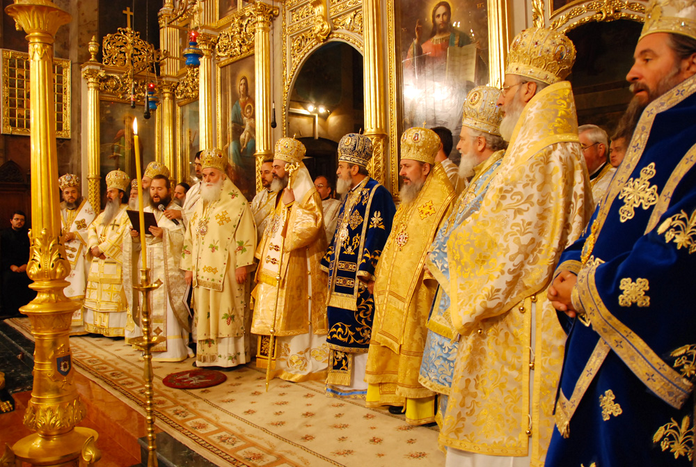 „Mă minunez văzând cu câtă evlavie şi cu câtă dragoste aşteptaţi aici“ (2007)