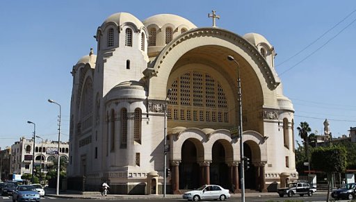 Trei zile de plângere, post şi rugăciune pentru cei 26 de creştini ucişi în Egipt