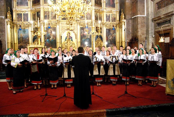 Corala „Sf. Ioan cel Nou de la Suceava“, câştigătoarea concursului Concursul corurilor mixte ale catedralelor chiriarhale din MMB (2010)