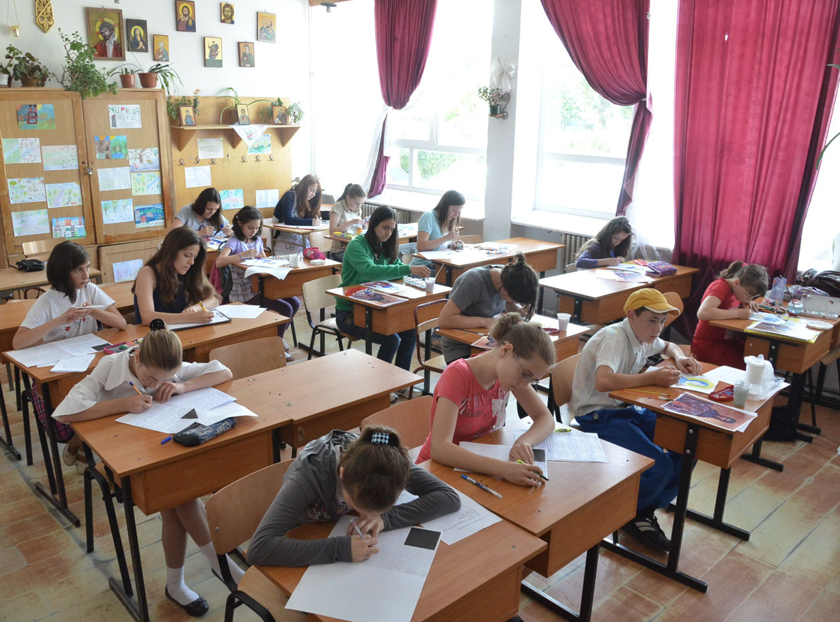 Bază de date cu subiecte de examen