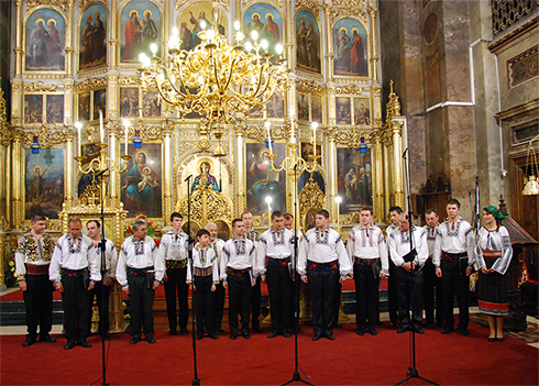 Concert de muzică bisericească și folclorică, duminică, la Centrul Providența