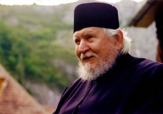 Părintele Teofil Părăian, propovăduitorul credinţei lucrătoare prin iubire