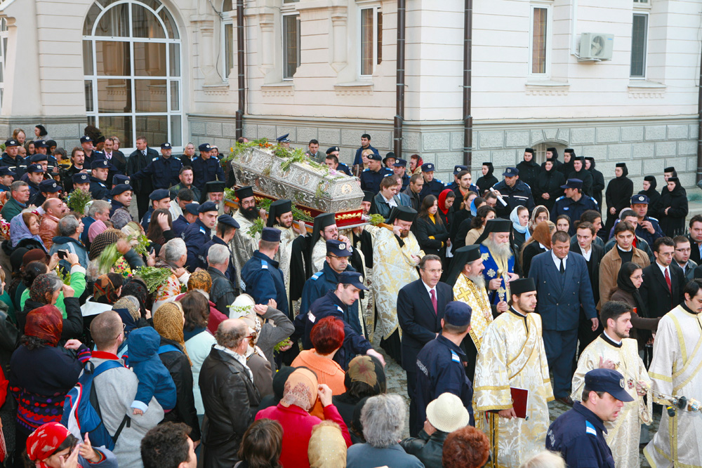 „Numai cine n-a participat nu înţelege această binecuvântare“ (2007)