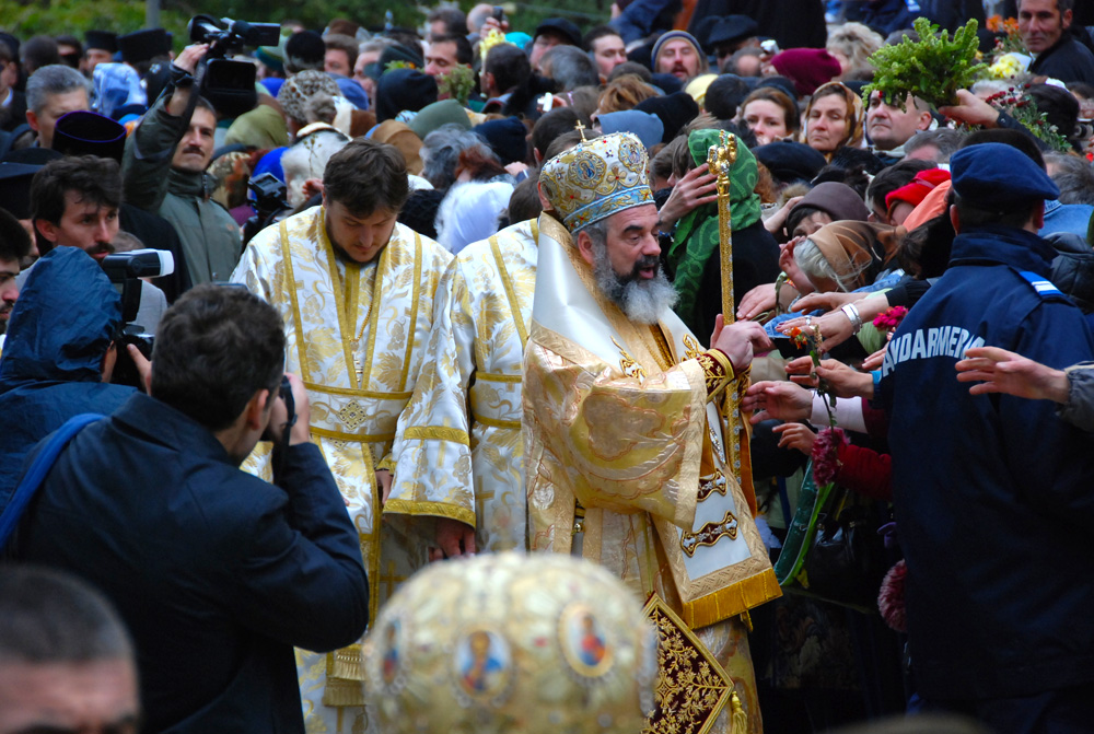 „Numai cine n-a participat nu înţelege această binecuvântare“ (2007)