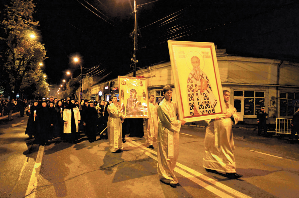 Inima Ortodoxiei bate astăzi la Iaşi Inima Ortodoxiei bate astăzi la Iaşi