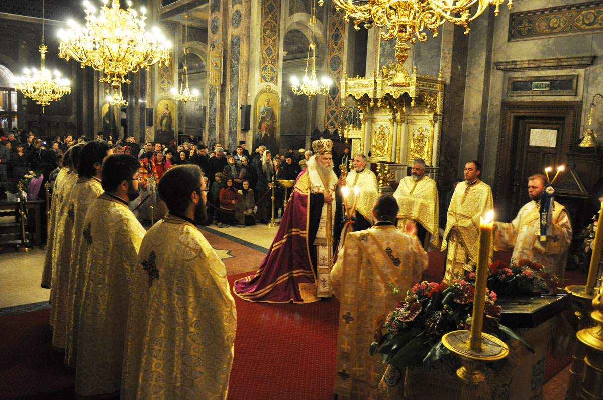 Slujbe arhiereşti la Catedrala mitropolitană din Iaşi