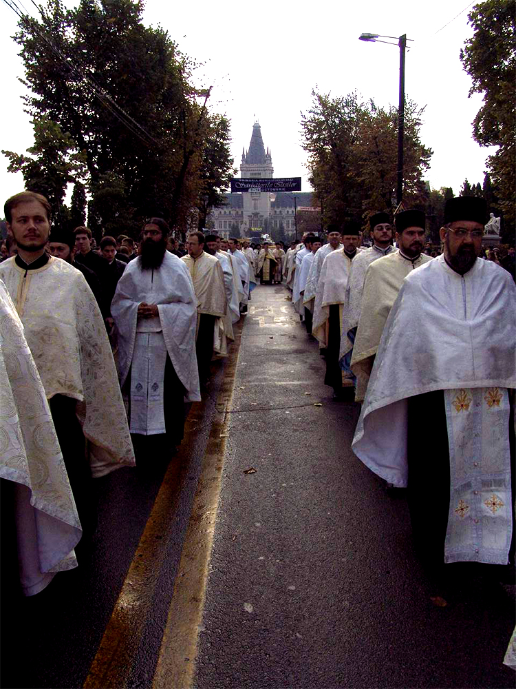 Procesiune pe calea sfinţilor (2005)