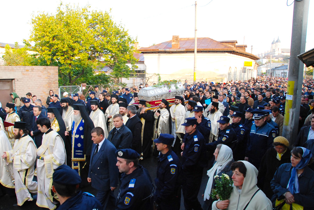 „Numai cine n-a participat nu înţelege această binecuvântare“ (2007)