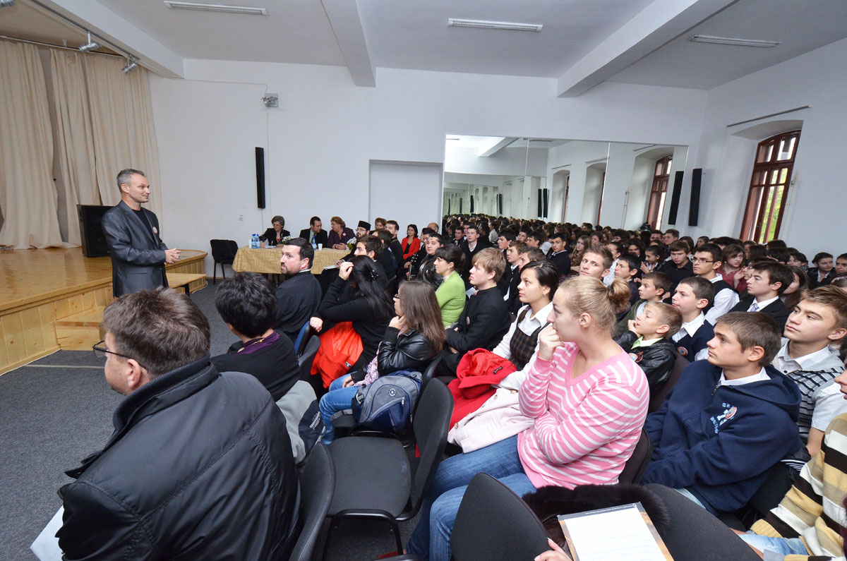 O nouă etapă a proiectului „Valori culturale româneşti“