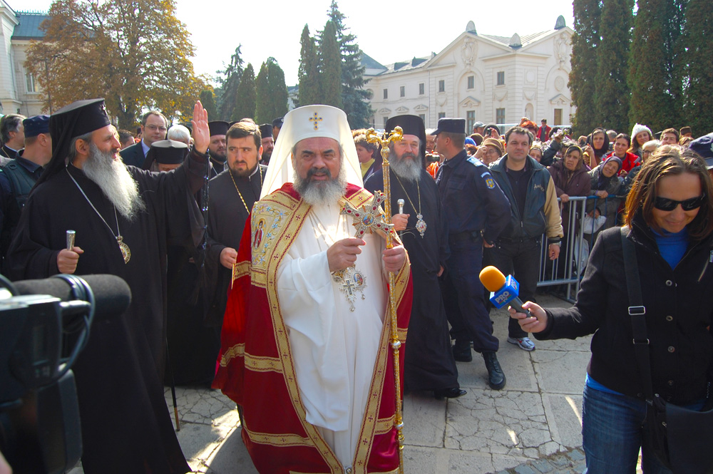 Patriarhul României, primit cu bucurie la Iaşi (2010)