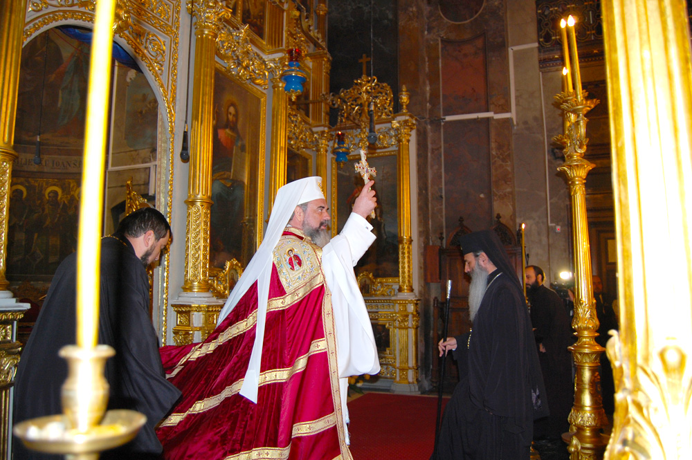 Patriarhul României, primit cu bucurie la Iaşi (2010)