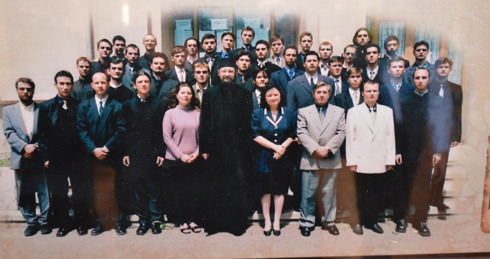 A doua promoţie a Seminarului ortodox ieşean a aniversat 10 ani de la absolvire