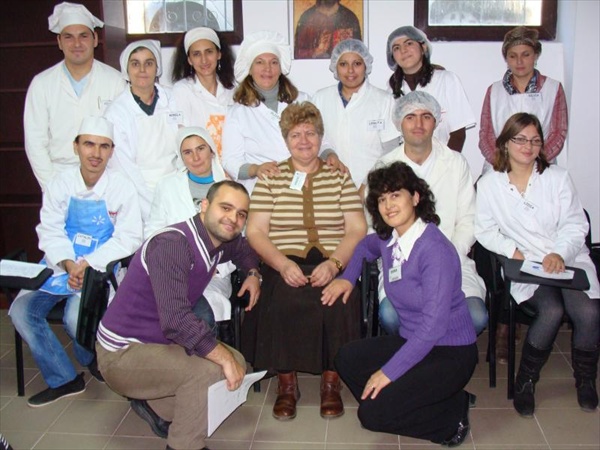 Un nou curs de calificare pentru persoane defavorizate finalizat de Asociaţia Vasiliada