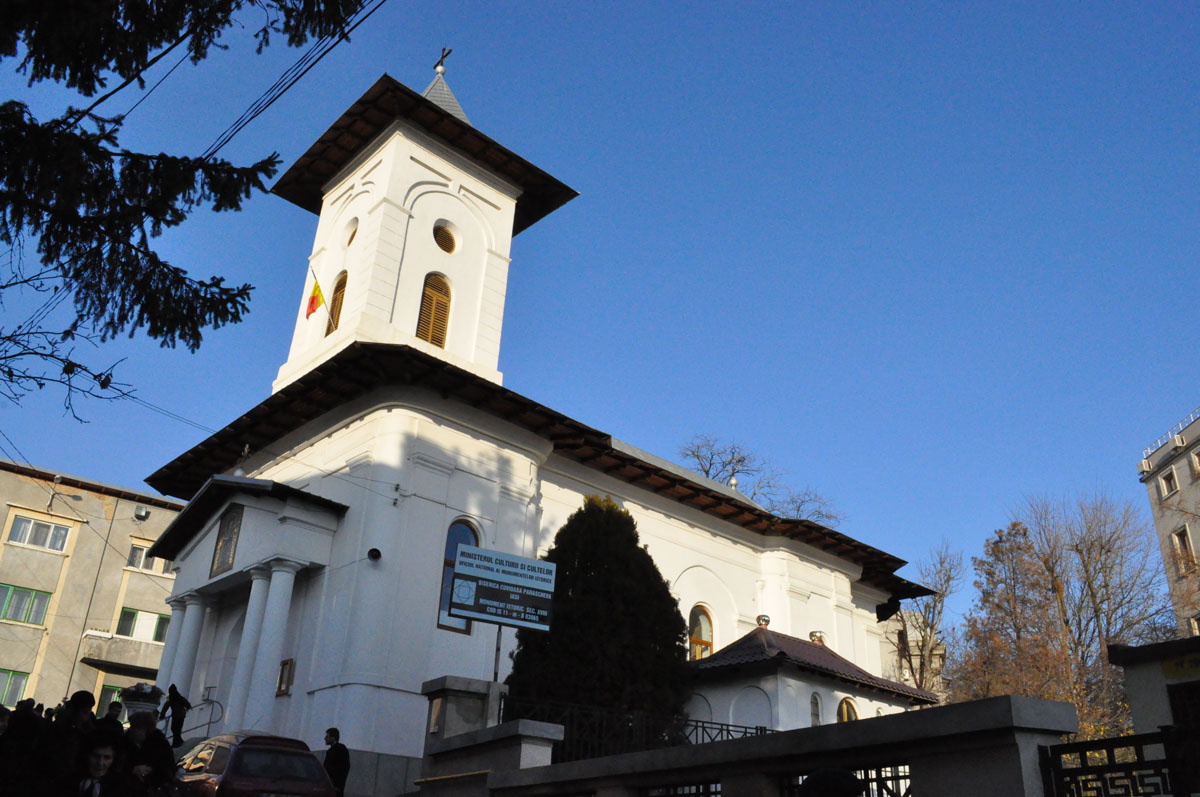 Moment de binecuvântare la Biserica „Sfânta Parascheva“ din Iaşi