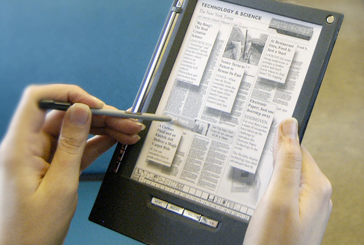 Platformă digitală cu peste 500 de titluri în limba română