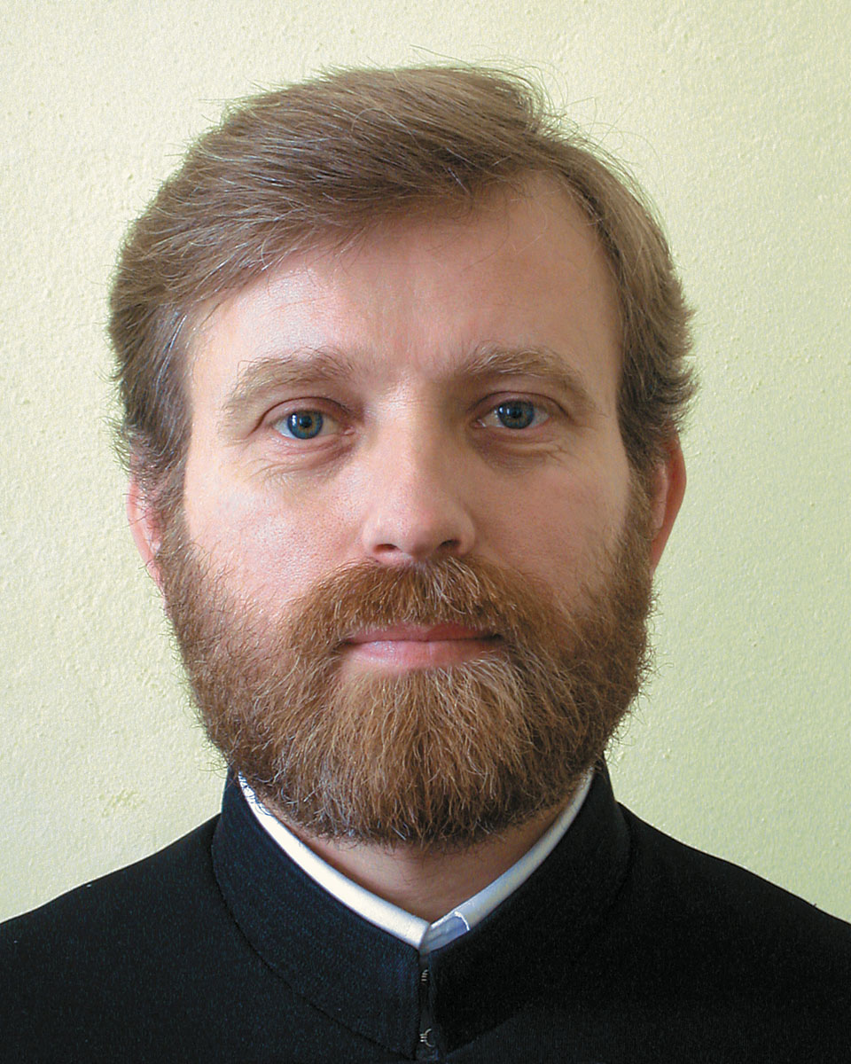pr. prof. univ. dr. Ion Vicovan, prodecan al Facultăţii de Teologie Ortodoxă „Dumitru Stăniloae“ din Iaşi „Peste o sută de femei îşi pierd viaţa, anual, ca urmare a violenţei domestice“