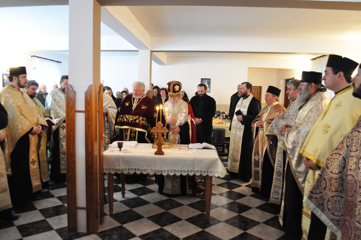 Sfinţirea Aşezământului social-cultural „Sfântul Apostol Andrei“ din parohia Sadova 2
