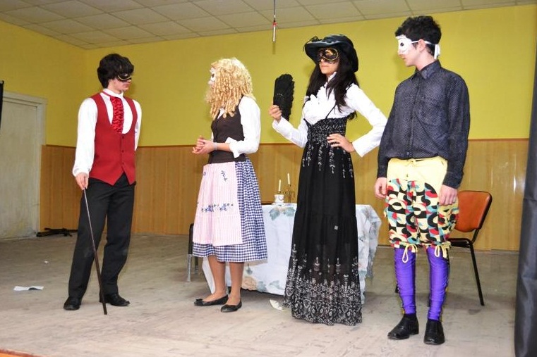 Spectacol caritabil pentru copii instituţionalizaţi la Zăgujeni, Episcopia Caransebeşului