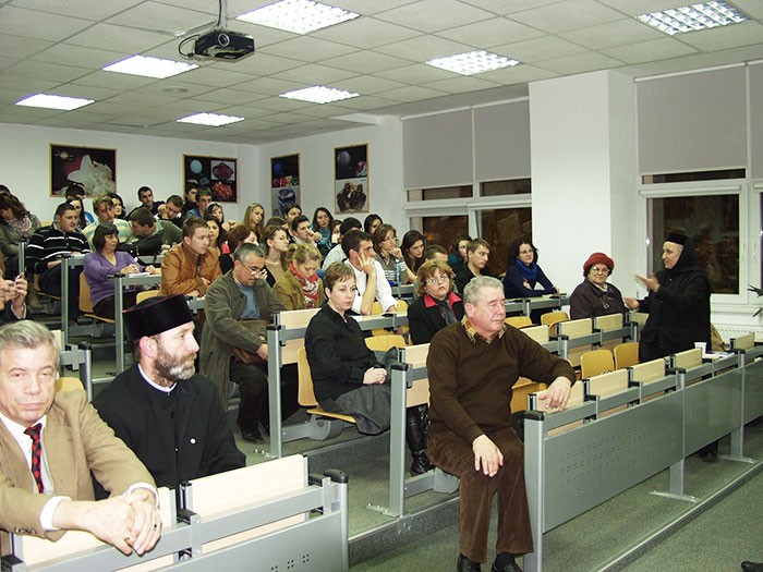 Întâlnirea culturală România în lume, la Suceava Întâlnirea culturală România în lume, la Suceava