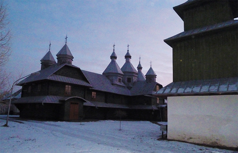 Cu Ajunul pe ulițele Bucovinei