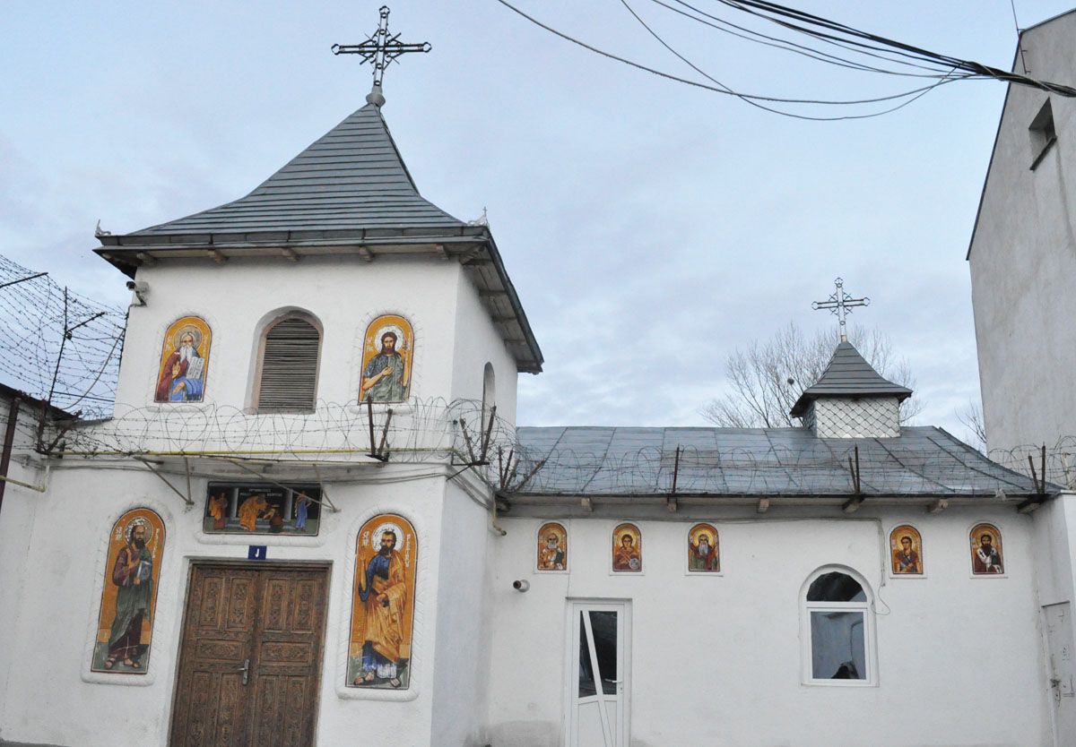 Scrisoare de la Moş Nicolae pentru tinerii de dincolo de gratii