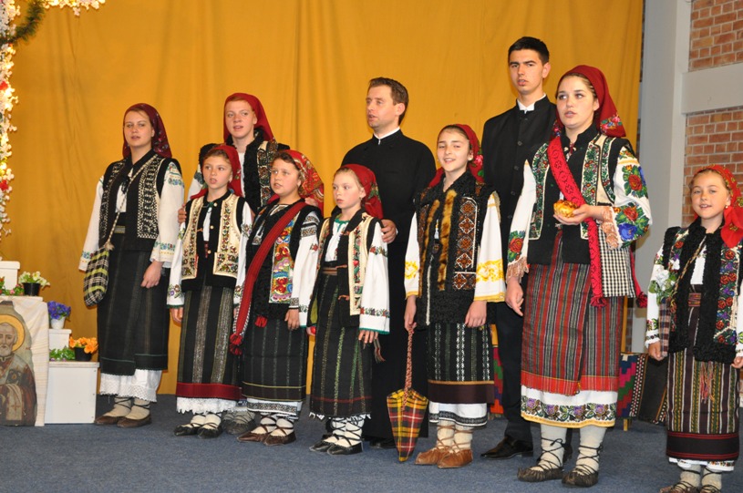 Seară culturală de colinde la Protopopiatul Botoşani