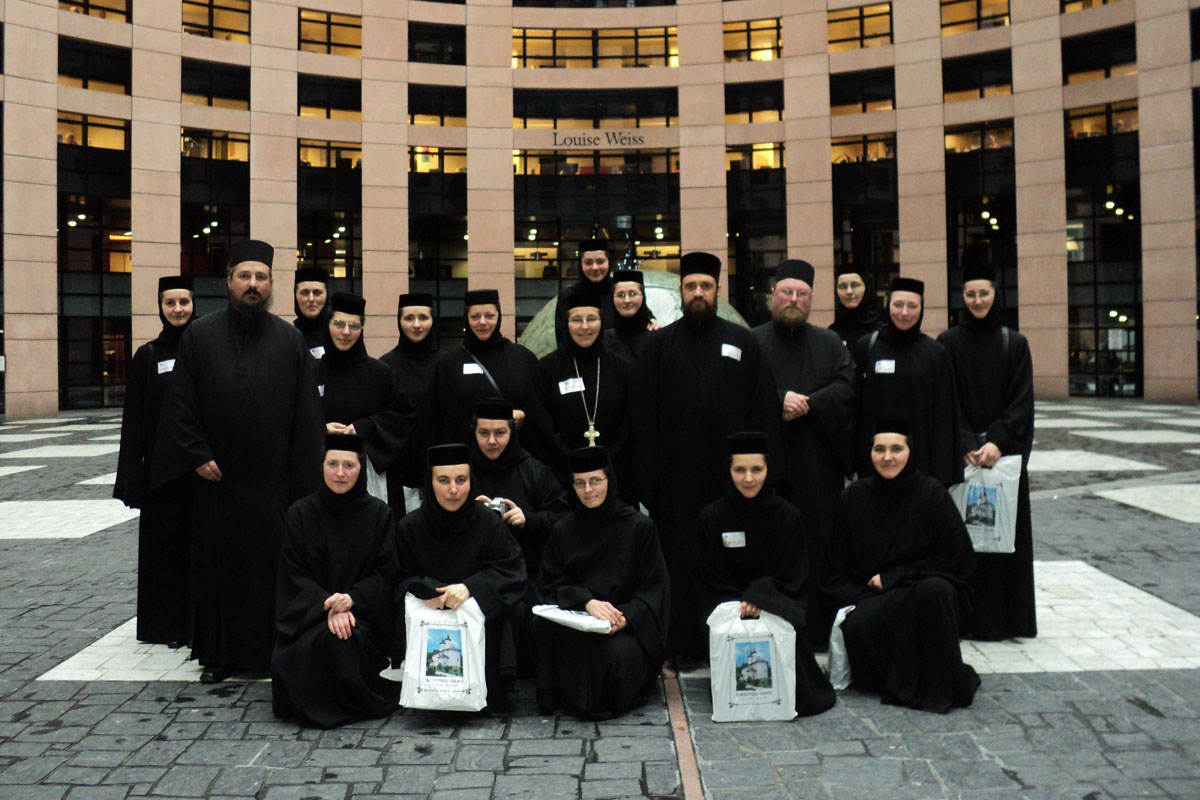 Colindă sfântă românească la Strasbourg