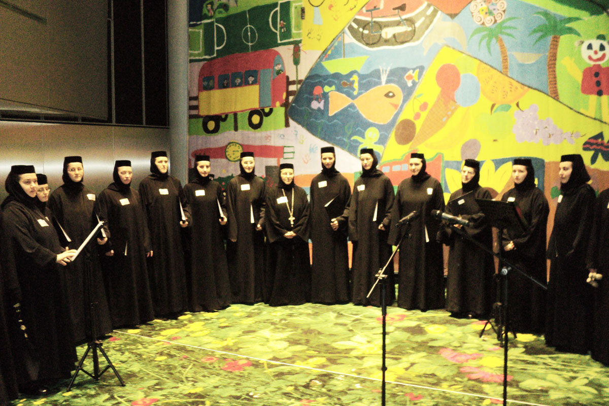 Colindă sfântă românească la Strasbourg