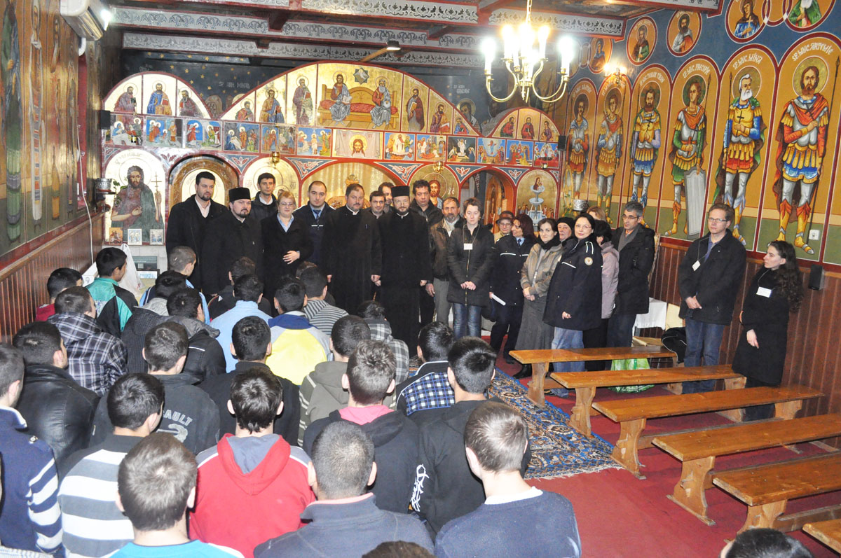 Scrisoare de la Moş Nicolae pentru tinerii de dincolo de gratii