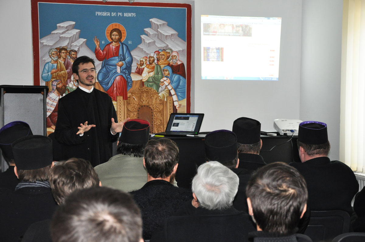 „Reţeaua de saituri pentru parohii“, prezentată la Săveni