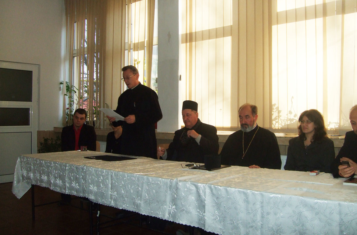 „Botezul şi Cununia, taine ale vieţii în Hristos“, la Seminarul Teologic din Botoşani