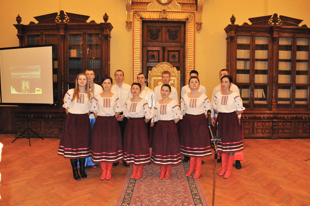 Spectacol dedicat minorităţilor naţionale, la Iaşi