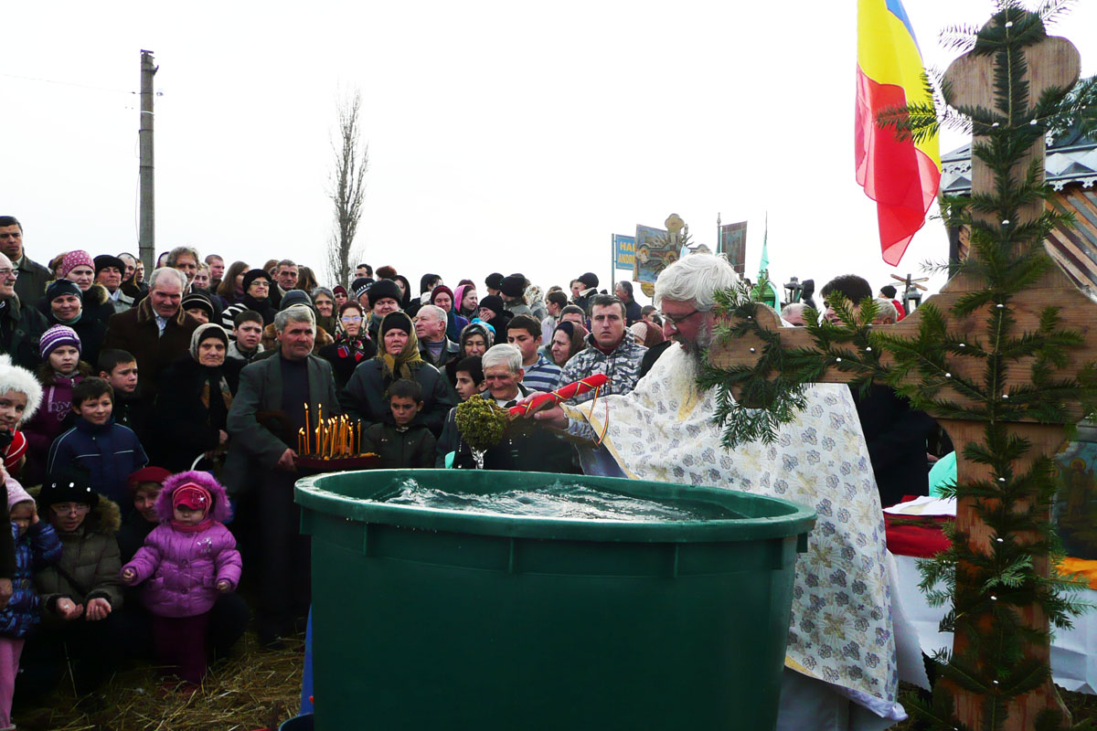 Procesiune de Bobotează la Andrieşeni