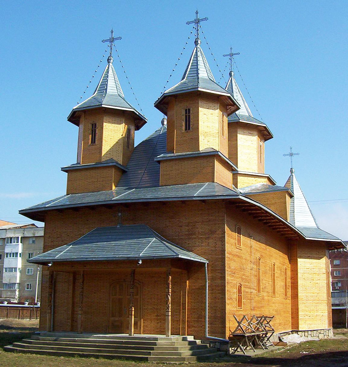 Biserica „Sfinţii Trei Ierarhi“ din Bacău Sărbătoarea Sfinţilor Trei Ierarhi în Moldova