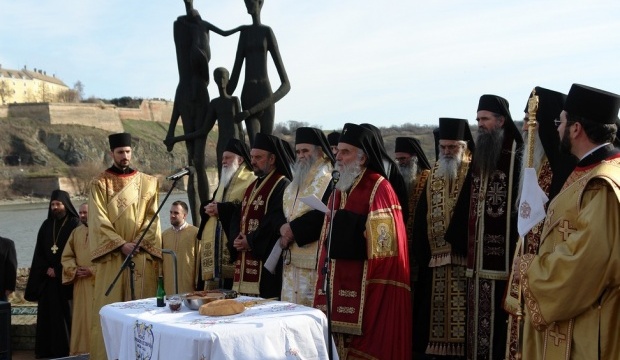Slujbă de pomenire la 70 de ani de la atrocităţile de la Novi Sad