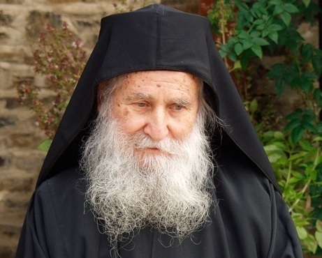 Părintele Iosif Vatopedinul – Despre schimbarea minţii, curăţia minţii şi îndumnezeire