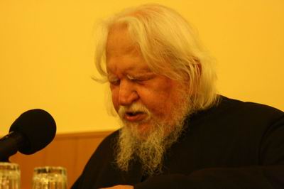 Părintele Teofil Părăian - Lumina lui Hristos din suflet (2)