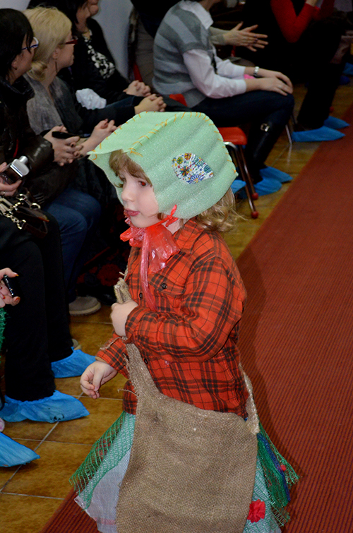 Parada costumelor ecologice, la Grădiniţa „Buna Vestire”