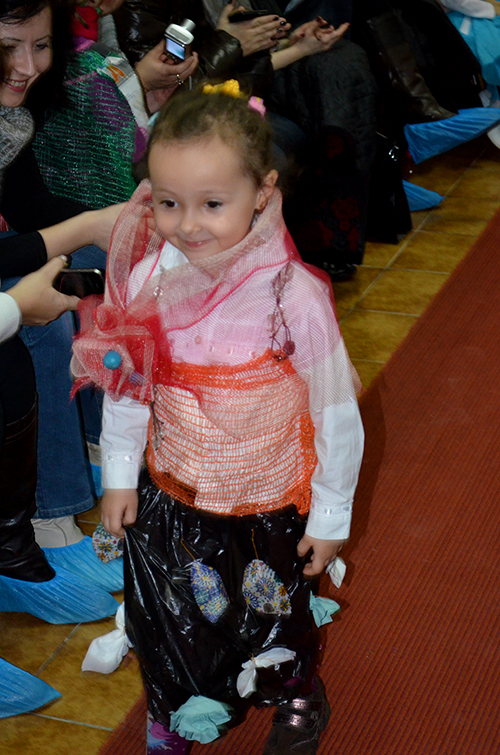 Parada costumelor ecologice, la Grădiniţa „Buna Vestire”