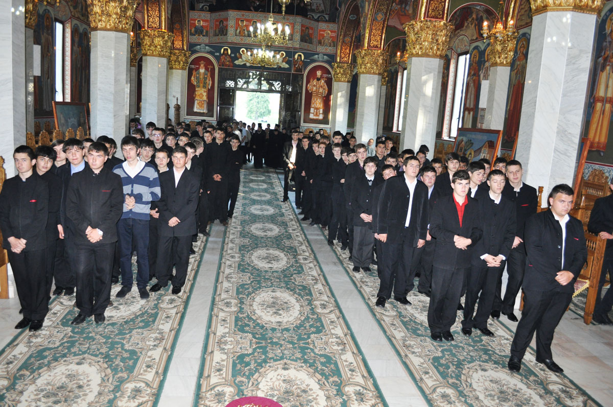 Sărbătoarea Sfinţilor Trei Ierarhi în Moldova