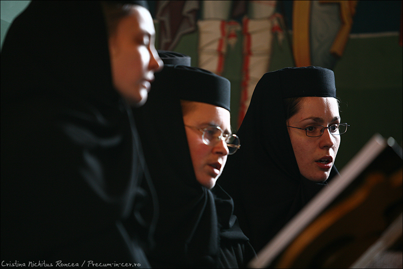 Călătorie în imagini prin lumea ortodoxă românească