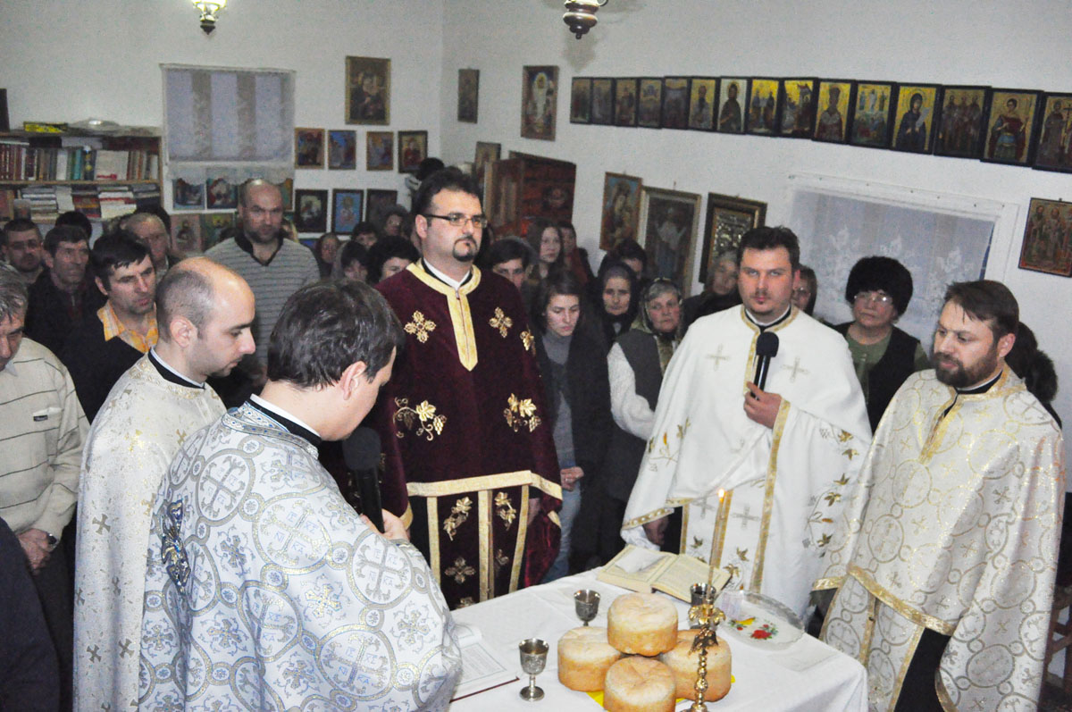 „Închinarea cinstitului lanţ al Sfântului Apostol Petru“