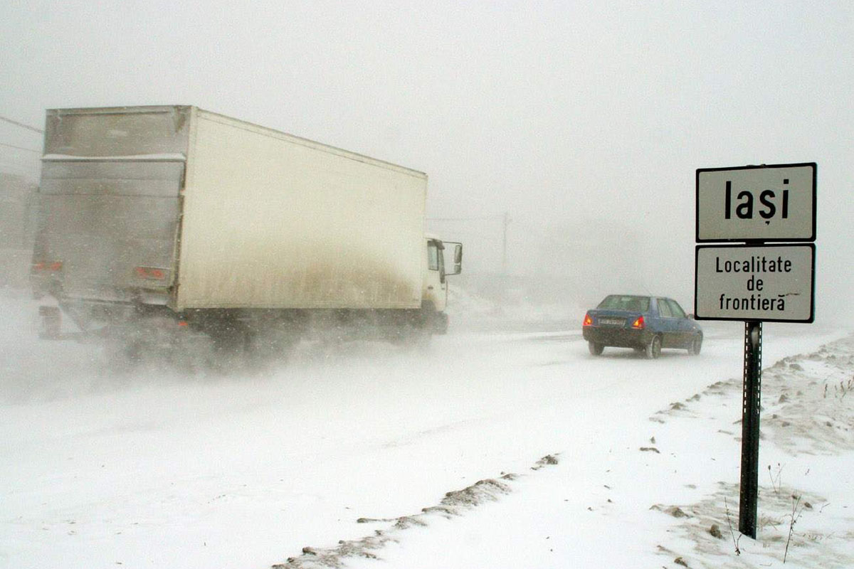 Judeţele Moldovei au îngheţat